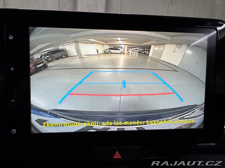 Toyota Yaris Cross COMFORT 1.5 Hybrid FWD 11 2025