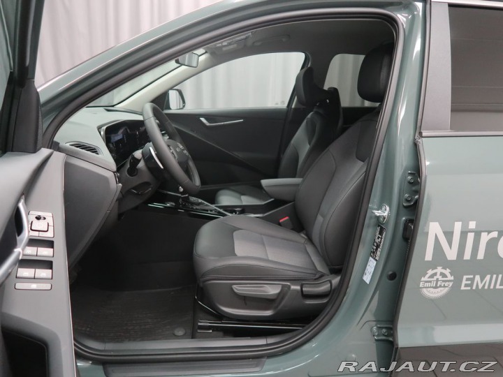 Kia Niro STYLE HEV - K odběru IHNE 2025