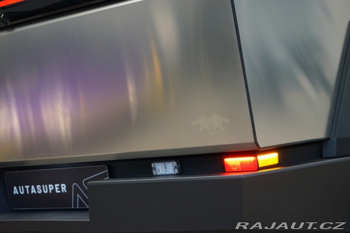 Tesla Ostatní modely Cybertruck Cyberbeast Tri Motor AWD 2024