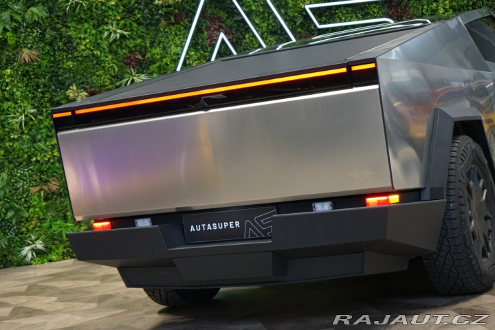 Tesla Ostatní modely Cybertruck Cyberbeast Tri Motor AWD 2024