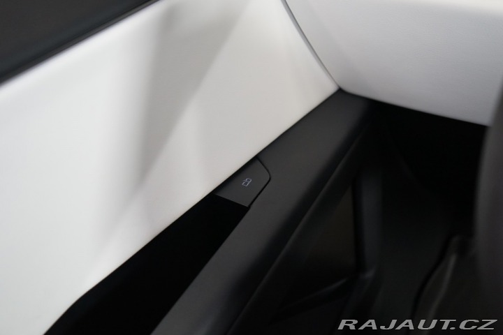 Tesla Ostatní modely Cybertruck Cyberbeast Tri Motor AWD 2024