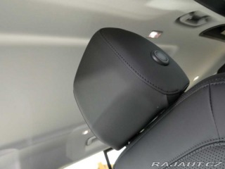 Land Rover Defender 110 3,0 S D200 2026