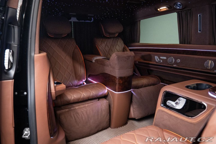 Mercedes-Benz V d 4MATIC ExtraLong 2025