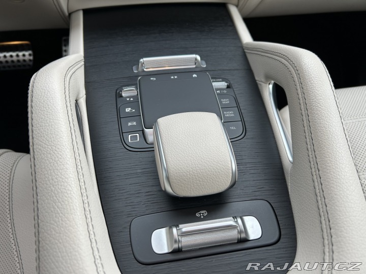 Mercedes-Benz GLS 450d 4MATIC AMG ZÁRUKA 2024