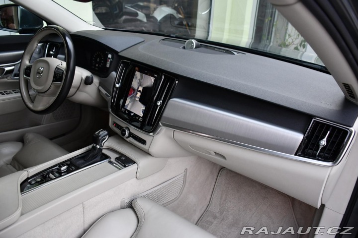 Volvo S90 D5 AWD ČR 2016