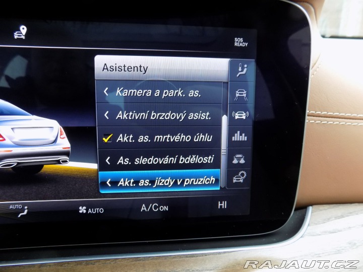 Mercedes-Benz E 220d/1.Maj.ČR/4-M/Designo 2017