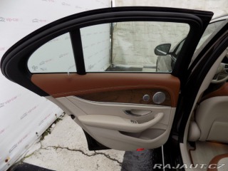 Mercedes-Benz E 220d/1.Maj.ČR/4-M/Designo 2017