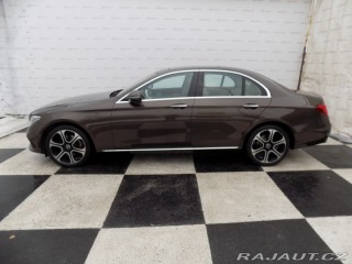 Mercedes-Benz E 220d/1.Maj.ČR/4-M/Designo 2017