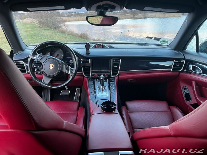 Porsche Panamera 2016