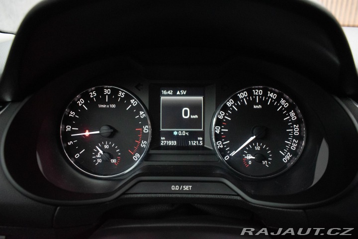 Škoda Octavia 1.6 TDI 81kW GREENLINE*2x 2014