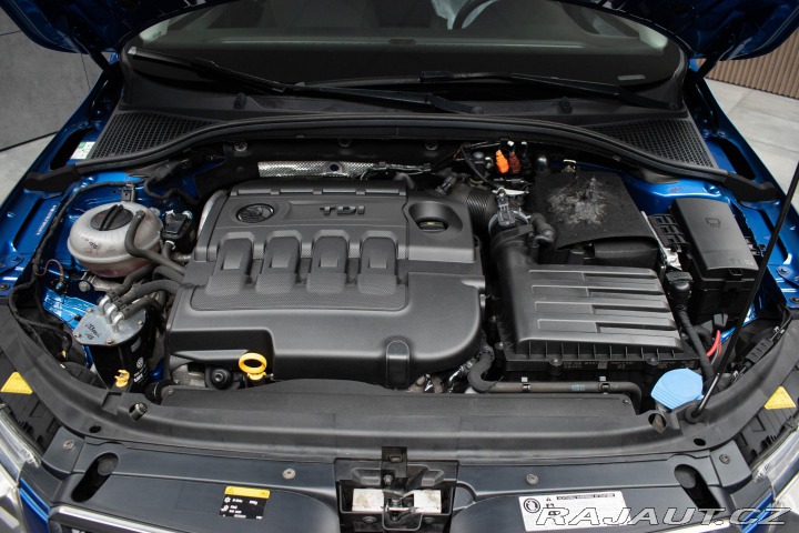 Škoda Octavia 1.6 TDI 81kW GREENLINE*2x 2014