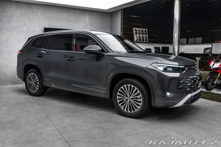 Volkswagen Ostatní modely 2,0TDI DSG 7míst Matrix E 1800