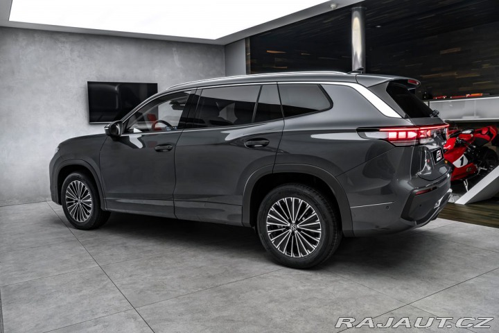 Volkswagen Ostatní modely 2,0TDI DSG 7míst Matrix E 1800