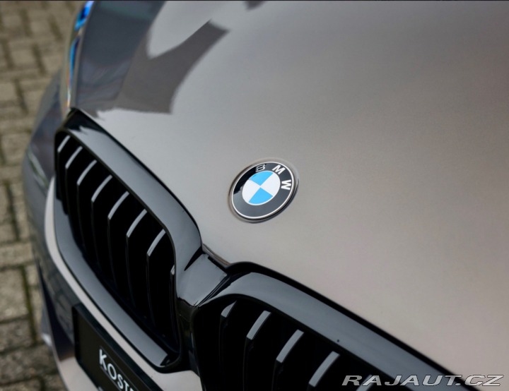 BMW 5 Touring  540i xDrive  245 2022