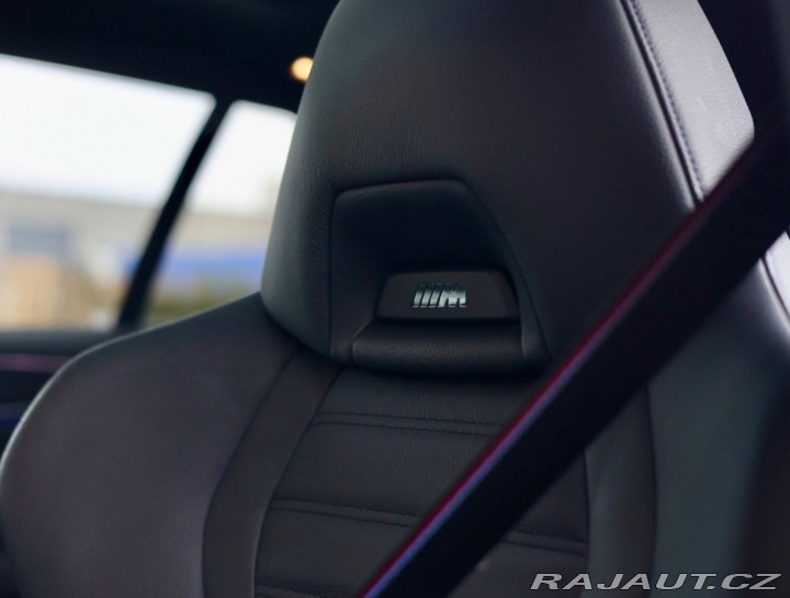 BMW 5 Touring  540i xDrive  245 2022