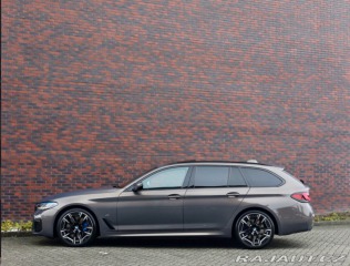BMW 5 Touring  540i xDrive  245 2022