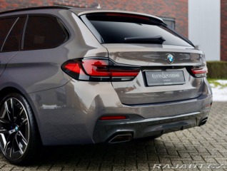 BMW 5 Touring  540i xDrive  245 2022