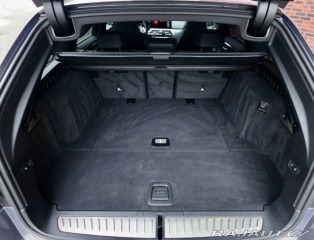 BMW 5 Touring  540i xDrive  245 2022