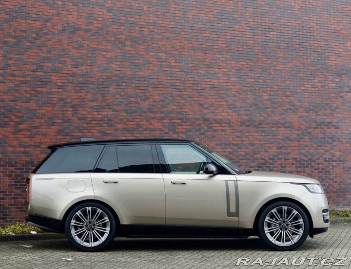 Land Rover Range Rover D250 AWD HSE Krásna špec 2023
