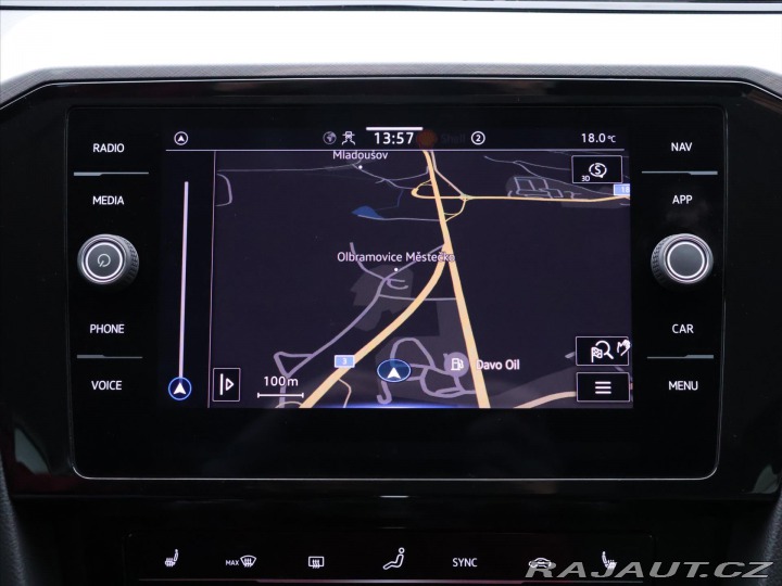 Volkswagen Passat 2,0 TDI 110kW DSG Matrix 2023