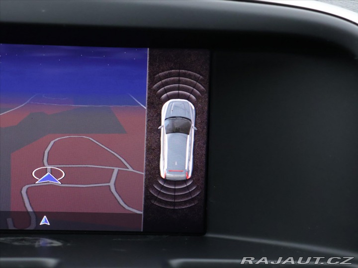 Volvo XC60 2,4 D5 162kW Aut. AWD Mom 2017