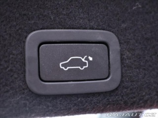 Volvo XC60 2,4 D5 162kW Aut. AWD Mom 2017