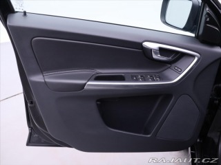 Volvo XC60 2,4 D5 162kW Aut. AWD Mom 2017