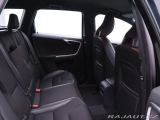 Volvo XC60 2,4 D5 162kW Aut. AWD Mom 2017