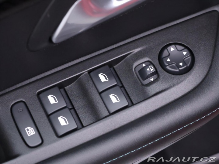 Peugeot 208 1,2 PureTech 74kW Allure 2019