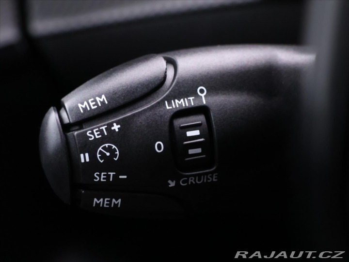 Peugeot 208 1,2 PureTech 74kW Allure 2019