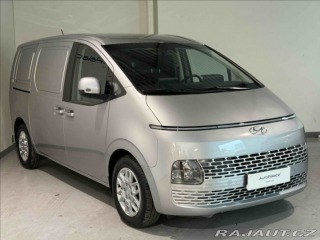 Hyundai Staria 2,2 CRDI SMART 1.majitel 2023