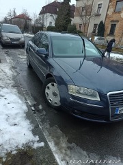 Audi A8  1800