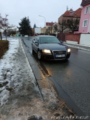 Audi A8  1800