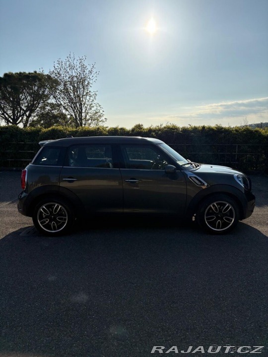 Mini Countryman 2,0   Cooper SD 2012