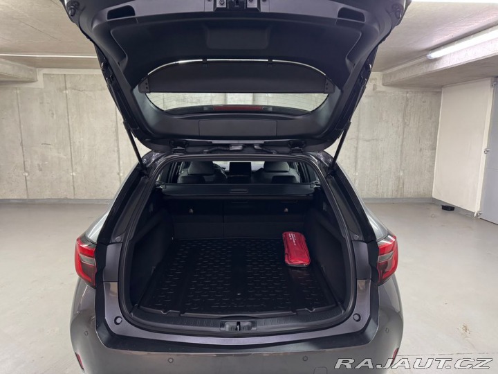 Toyota Corolla 1.8, HEV, TS, Comfort Tec 2025