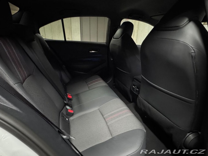 Toyota Corolla 1.8, HEV, CVT, SD, GR Spo 2025