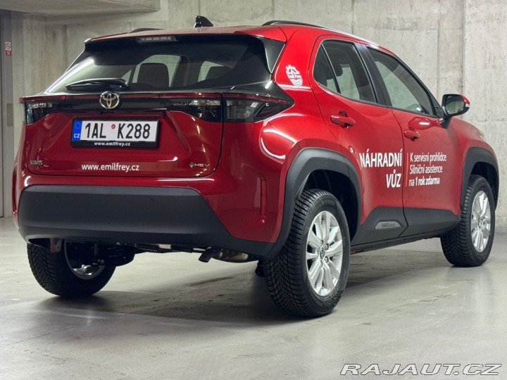 Toyota Yaris Cross COMFORT 1.5 Hybrid FWD 11 2025