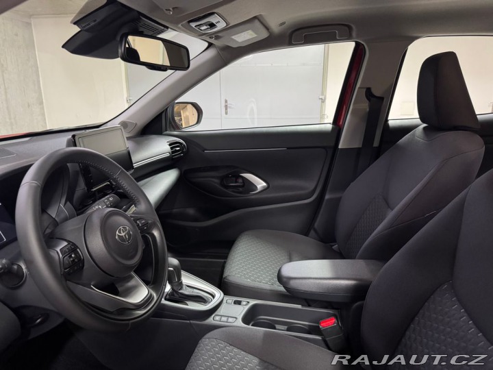 Toyota Yaris Cross 1.5,Hybrid,FWD,116k,COMFO 2025