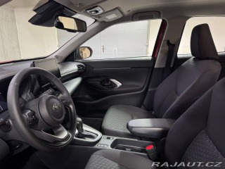 Toyota Yaris Cross COMFORT 1.5 Hybrid FWD 11 2025