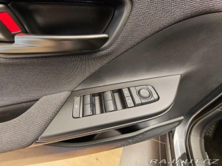 Toyota C-HR 1.8 Hybrid 4x2 Style 2025