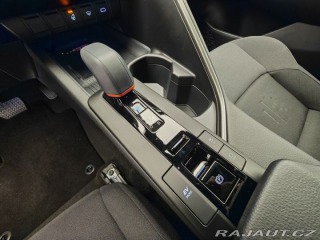 Toyota C-HR 1.8 Hybrid 4x2 Style 2025