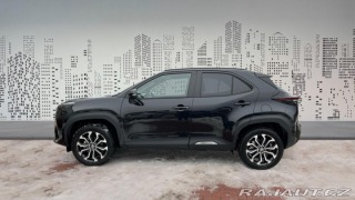 Toyota Yaris Cross 1,5 Hybrid e-CVT Style 2025