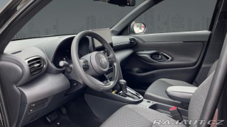 Toyota Yaris Cross 1,5 Hybrid e-CVT Style 2025