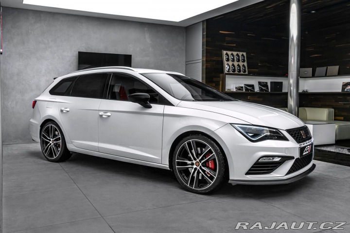 Seat Leon ST Cupra 4Drive 370HP 1800