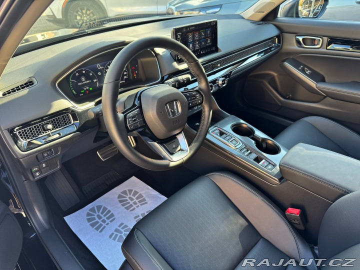 Honda Civic 2.0e:HEV Advance Black SK 2025