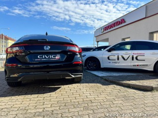 Honda Civic 2.0e:HEV Advance Black SK 2025