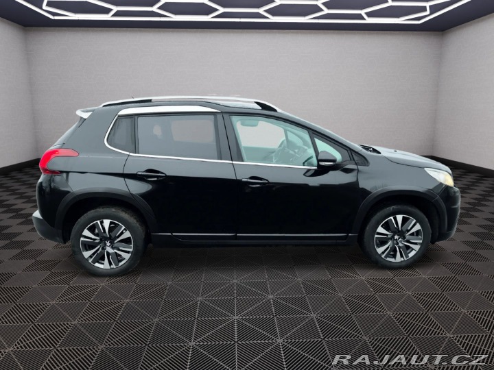 Peugeot 2008 Allure 1.6Hdi 88kw 2017