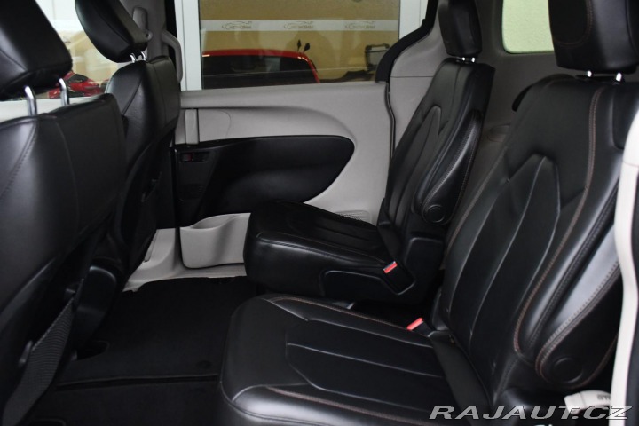 Chrysler Pacifica 3.6L V6 LPG 7.MÍST TAŽNÉ 2017