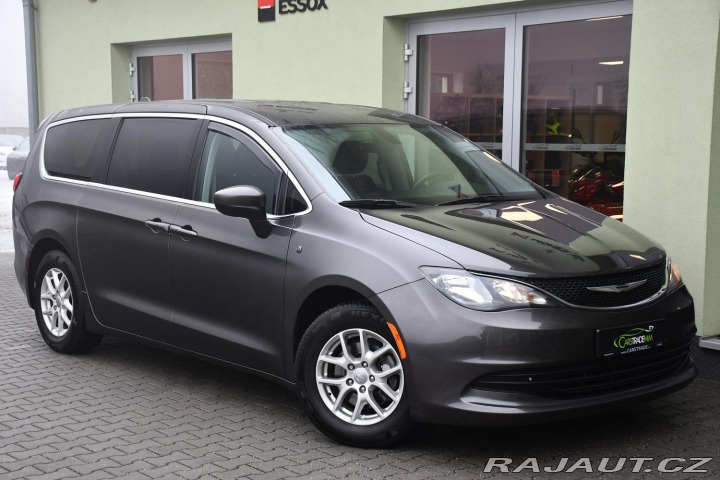 Chrysler Pacifica 3.6L V6 LPG 7.MÍST REZERV 2017