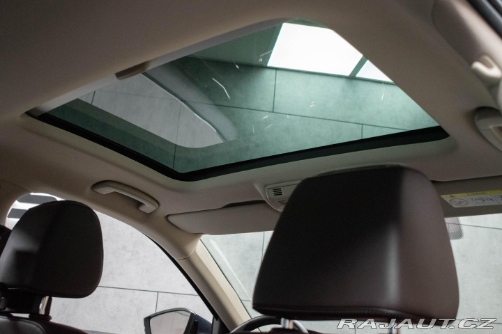Škoda Superb 2.0 TDI L&K*REZERVACE 2019
